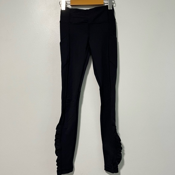 Lululemon Women’s Black High-Rise Leggings with Ruffle Detail - Size 2 - Picture 1 of 11